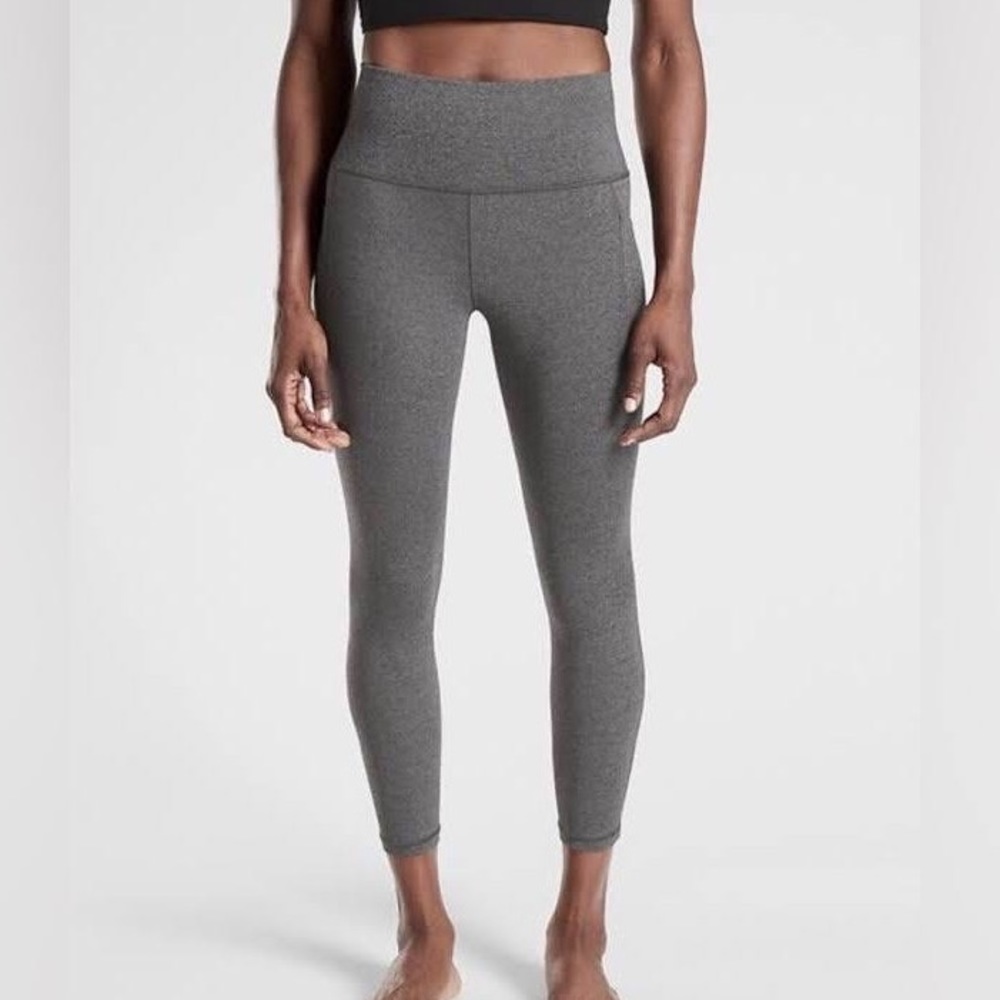 Althleta Salutation Stash Pocket II 7/8 Tight Gray XS